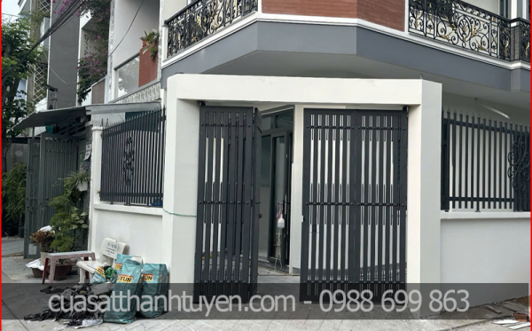 Bí Quyết Bảo Trì Cửa Sắt Đẹp Như Mới Trong Thời Gian Dài